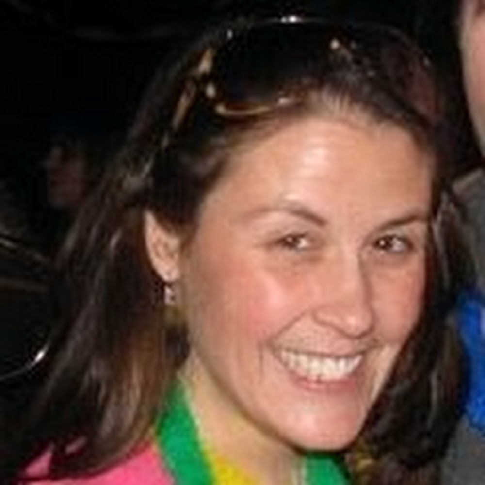 Meet your Posher, Caitlin